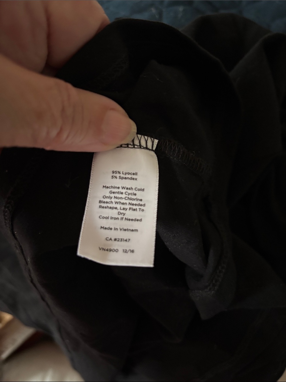 Talbots Black Ruffle-Sleeve Tunic Top - Picture 4 of 4
